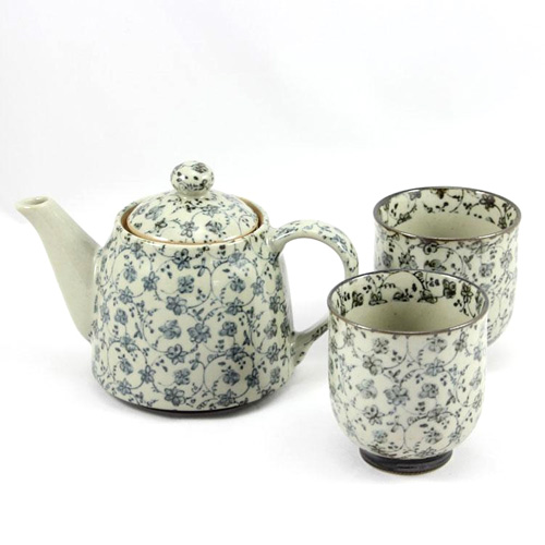 Vintage Floral Tea Set